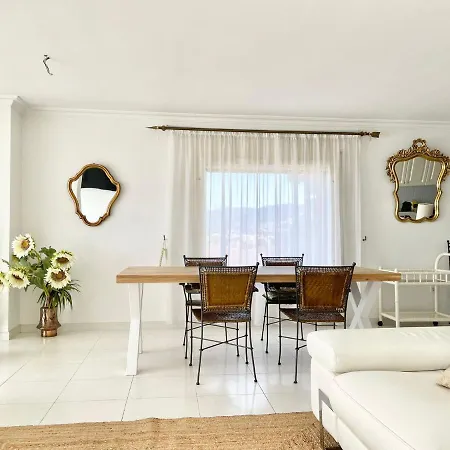 Luxury Family In * רוזס