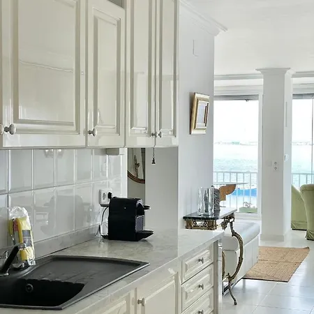 Luxury Family In Apartment *