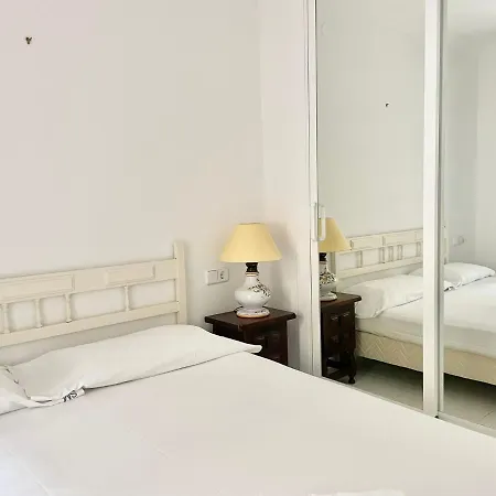 Luxury Family In Apartamento